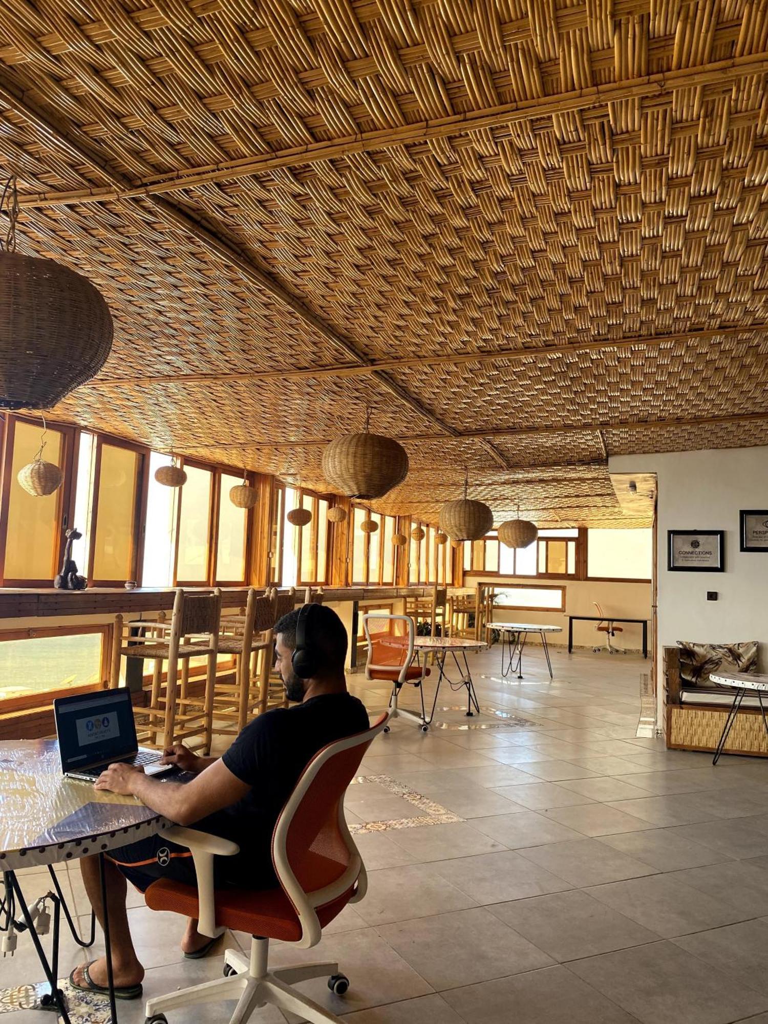 مبيت وإفطار تغازوت Adventurekeys Surf Yoga Cowork المظهر الخارجي الصورة